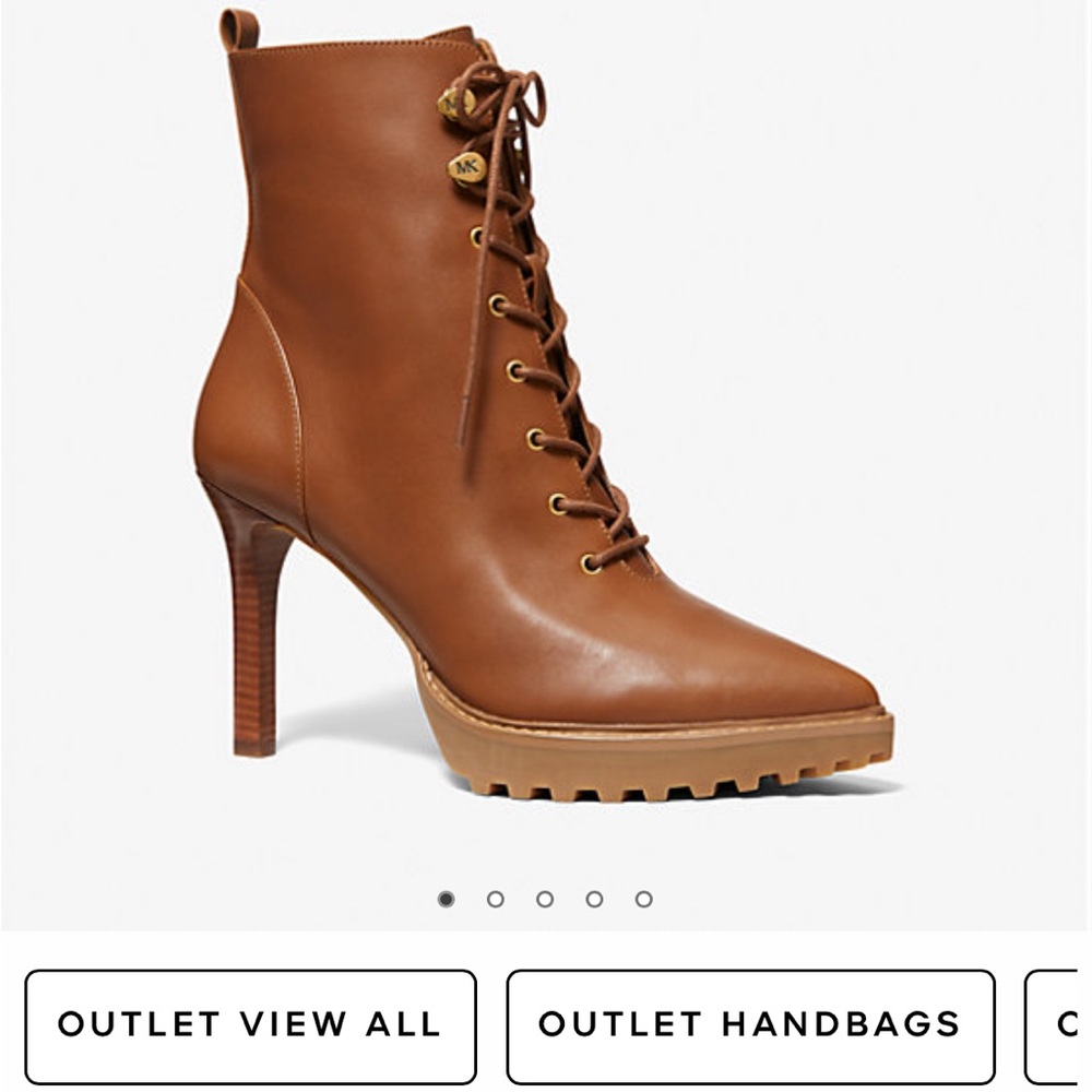 Micheal Kors Boots 
Brand NEW